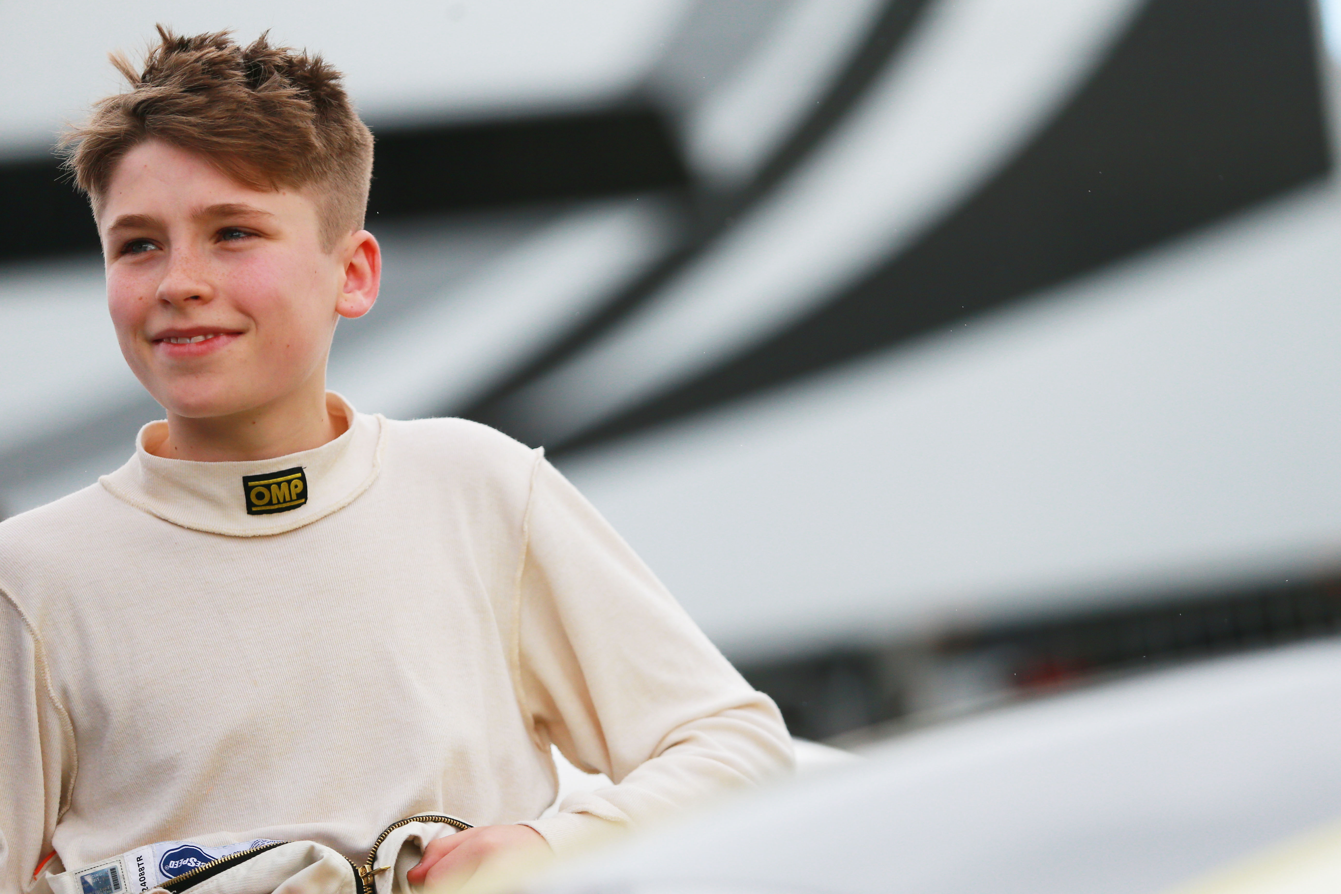 Downforce Racing set to loan Luke Browning to MDR