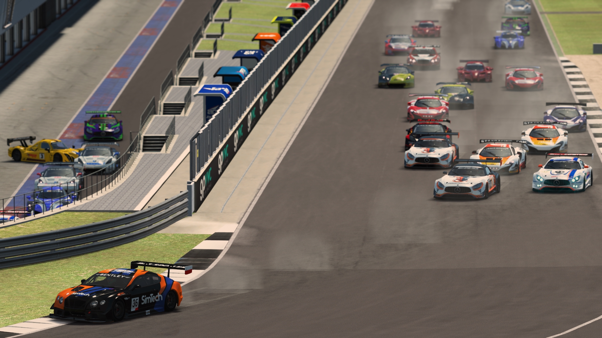 Schoonvliet turns championship around with rainy Silverstone victory